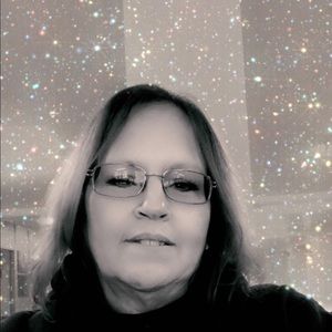 Meet your Posher, Becky